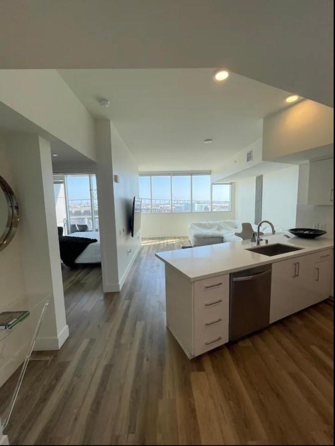 Luxury Designer Suite With Rooftop Pool, Gym San Diego Esterno foto