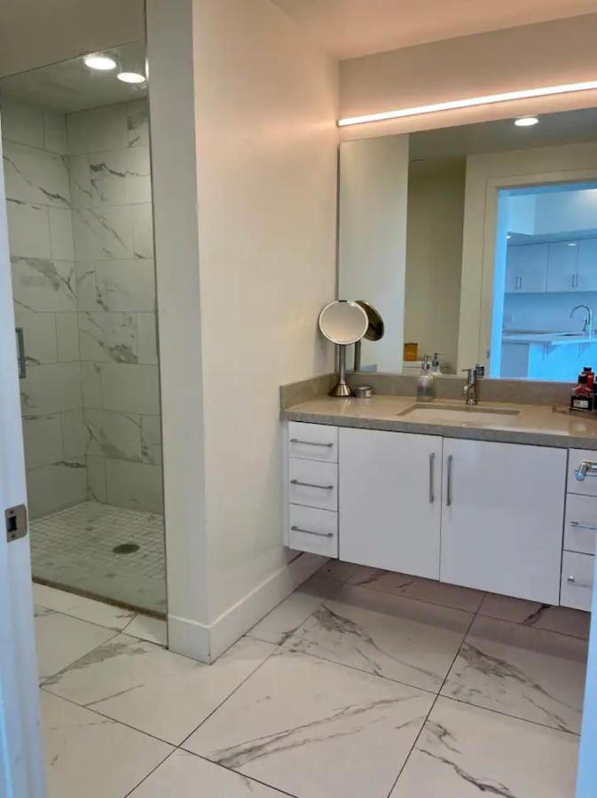 Luxury Designer Suite With Rooftop Pool, Gym San Diego Esterno foto